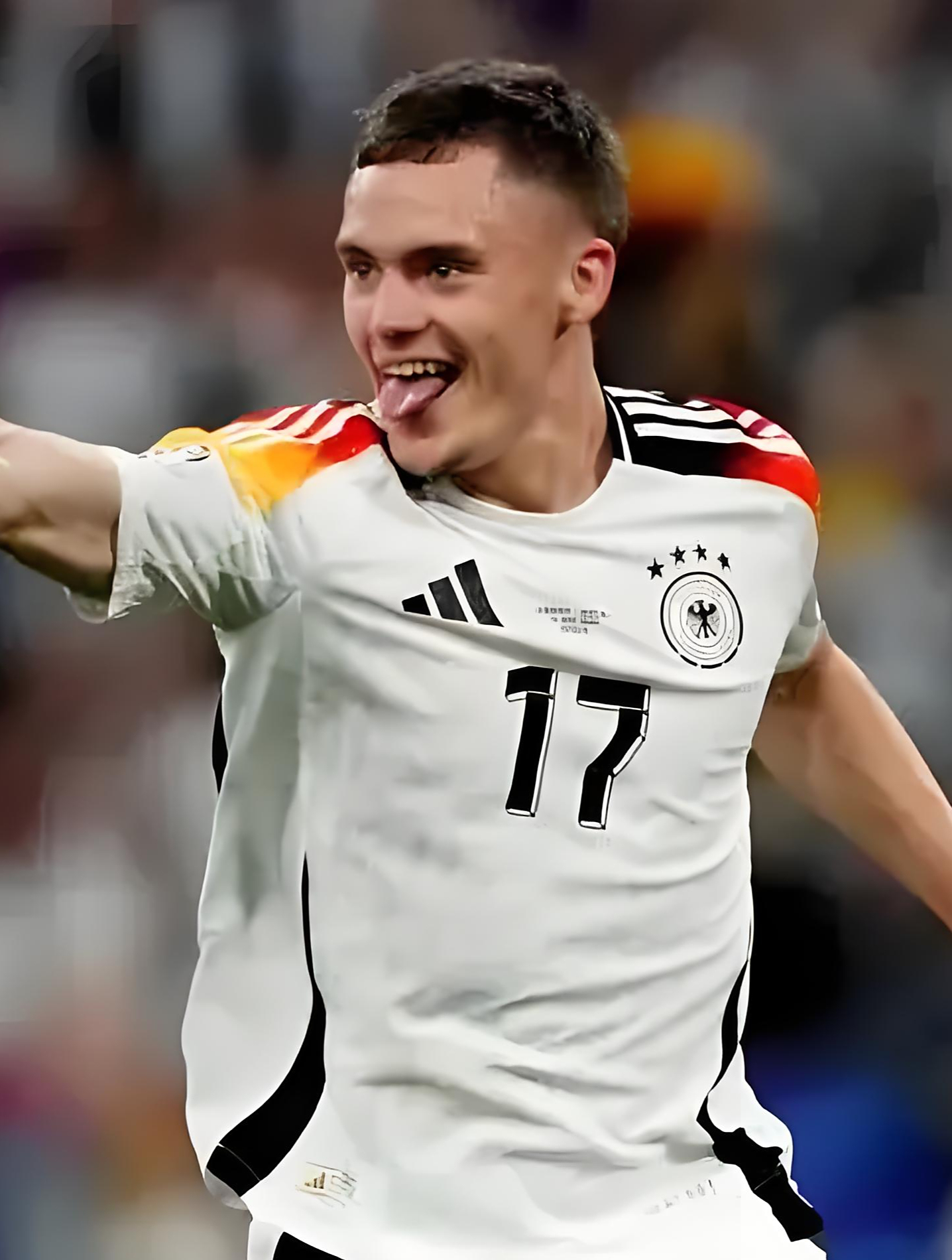 kaiyun app-Karsa重返赛场，夺冠首场状态出色，DWG观众沸腾！引发球迷热议-kaiyun app